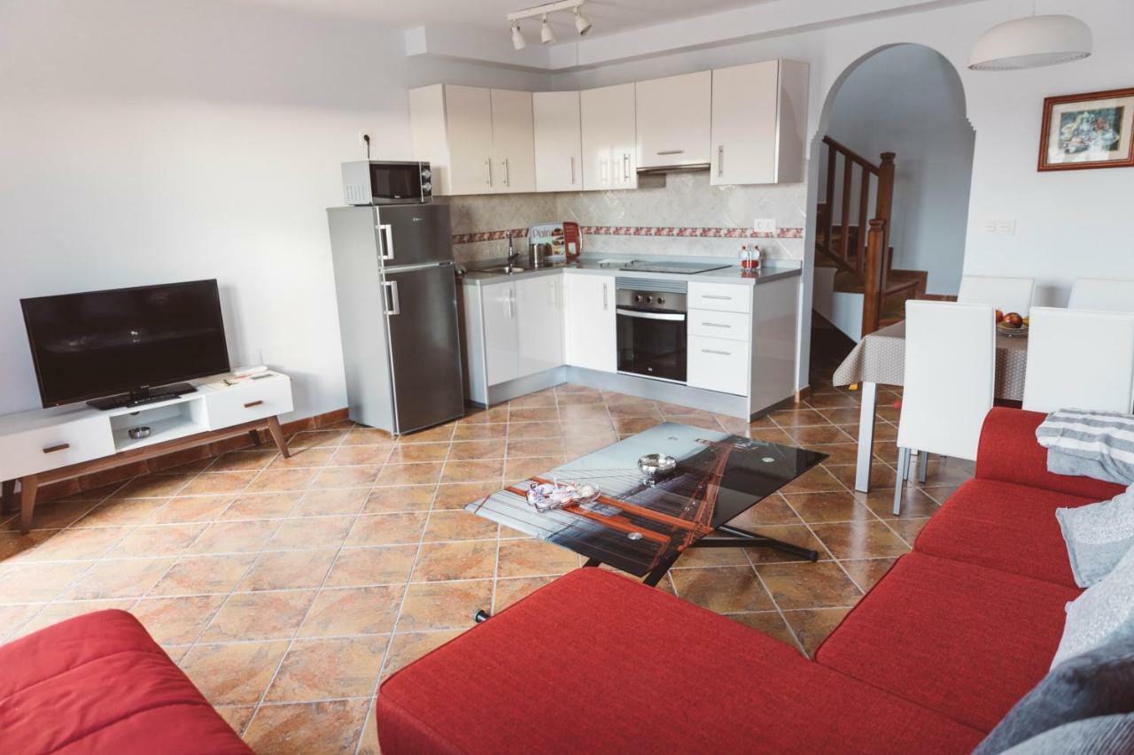 Apartamento Cuesta Del Salado Caleta de Sebo Dış mekan fotoğraf